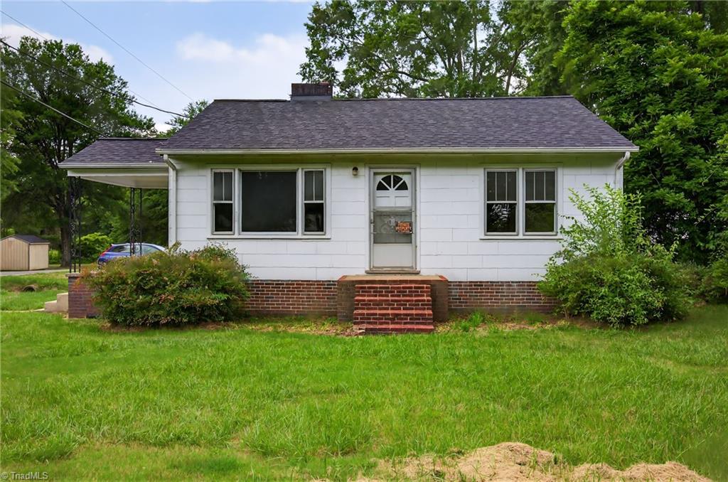 110 Cardinal Road Madison, NC 27025 - Photo 1 of 17