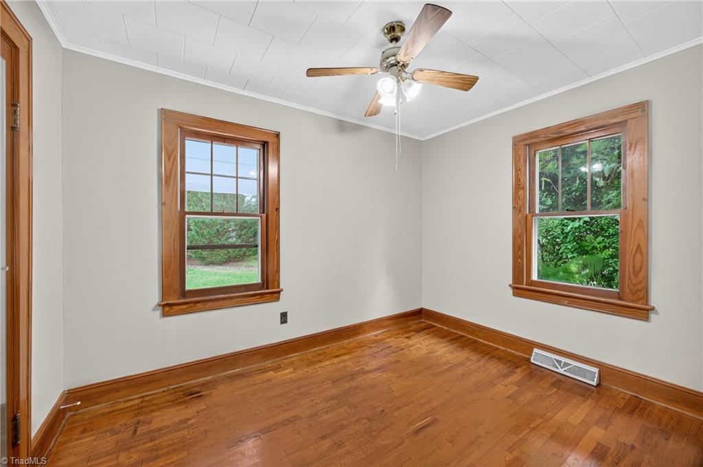 110 Cardinal Road Madison, NC 27025 - Photo 11 of 17