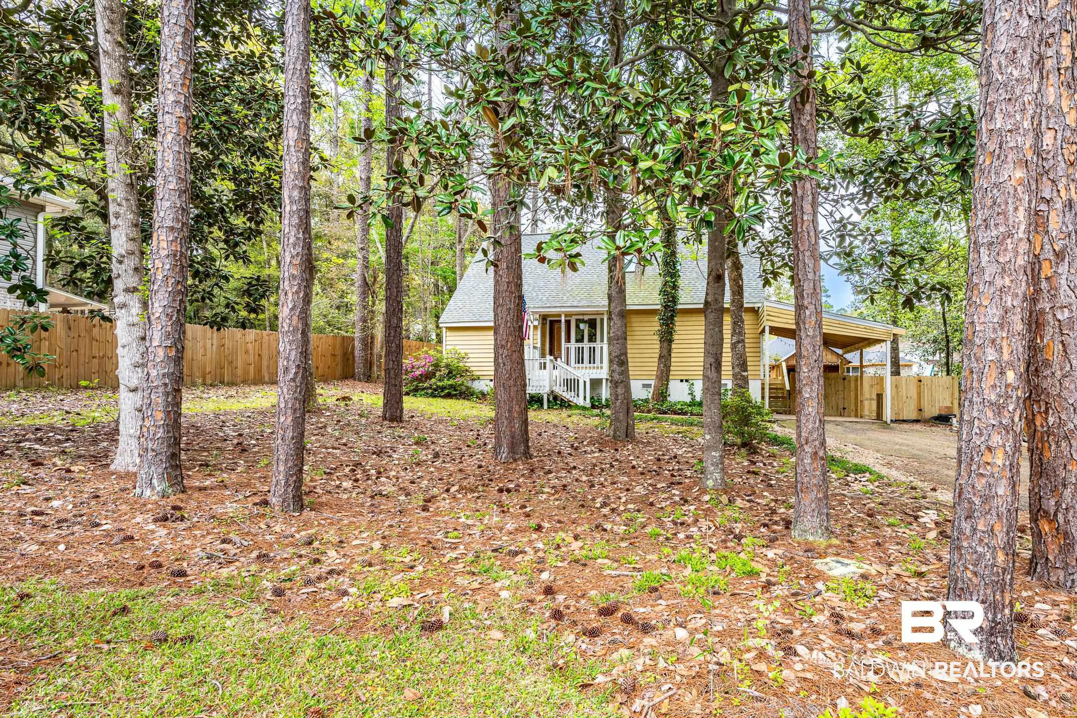 215 Montclair Loop Daphne, AL 36526 - Photo 4 of 37 Gallery Image 4