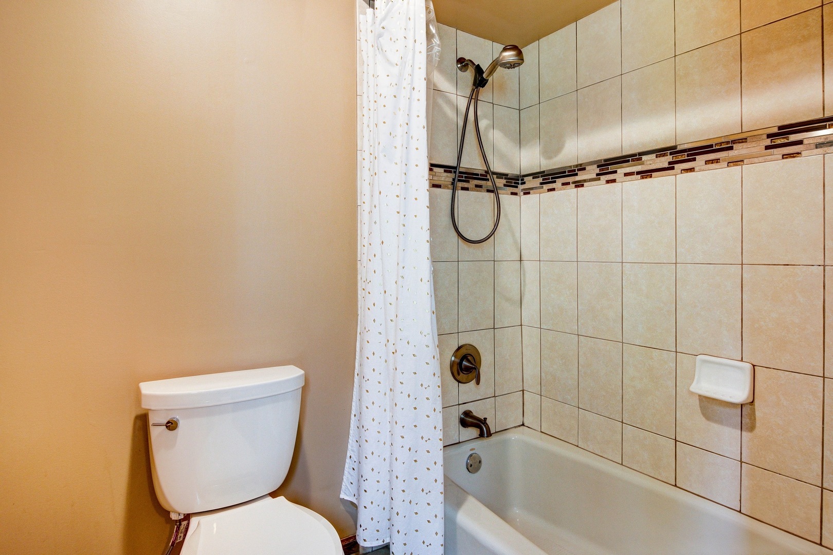 1945 Slippery Rock Road Naperville, IL 60565 - Photo 24 of 35 a bathroom with a toilet and shower