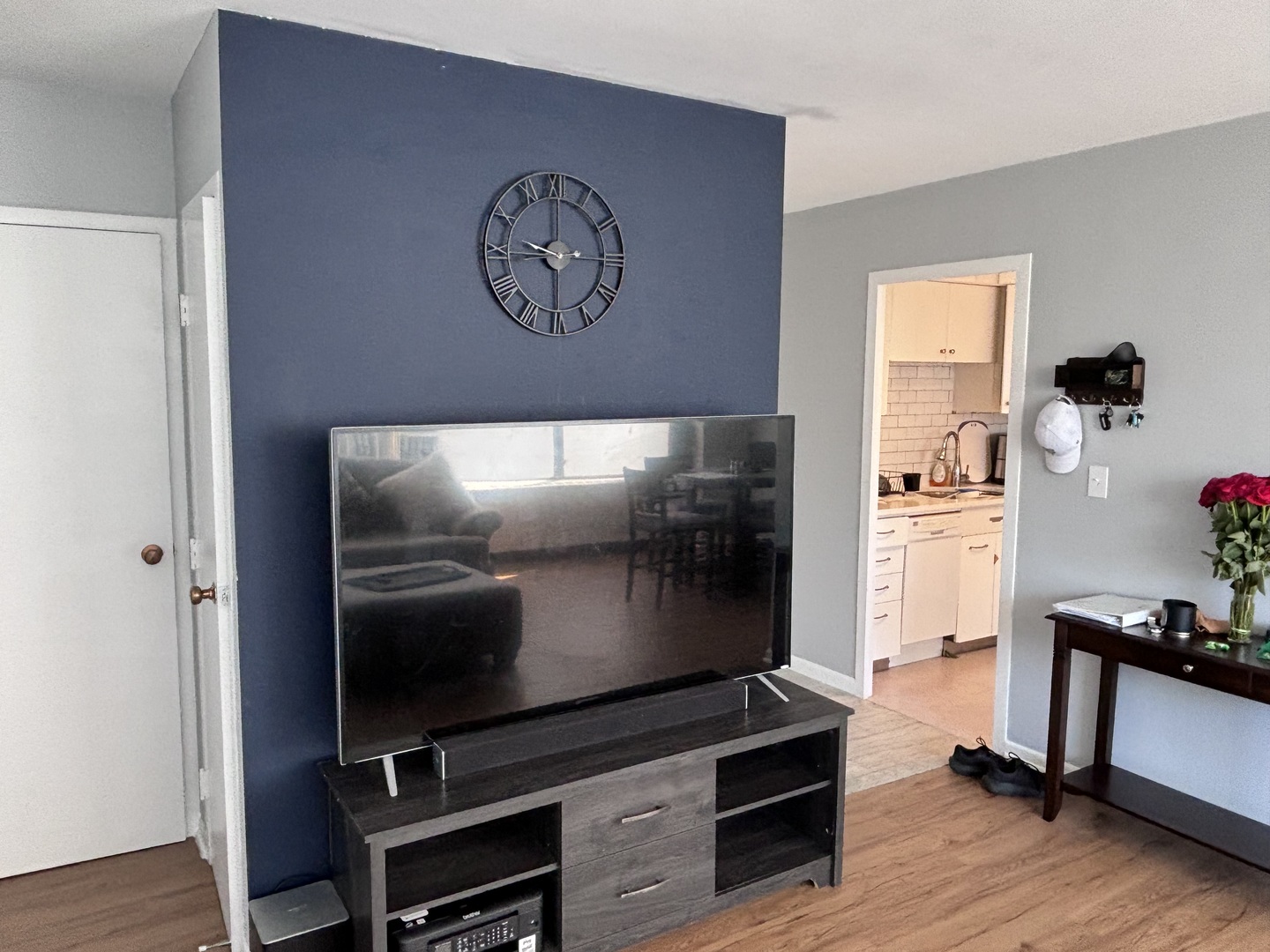 5757 North Sheridan Road, Unit 7D Chicago, IL 60660 - Photo 6 of 20 Gallery Image 6