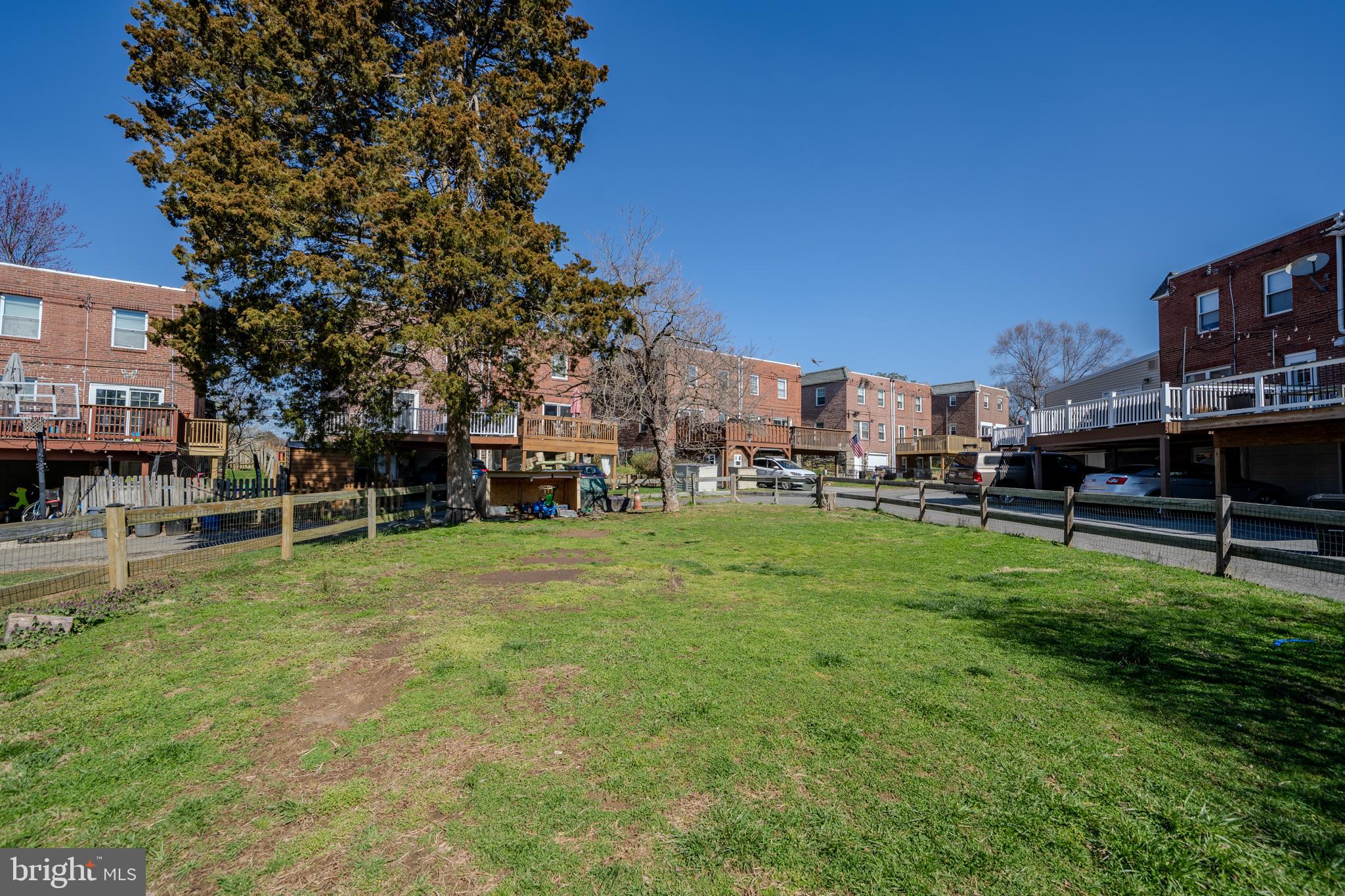 14 West Ridge Road Media, PA 19063 - Photo 30 of 33 Fenced-In Backyard