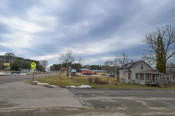 $67,000 | 255 North Front Street, Coloma, WI 54930