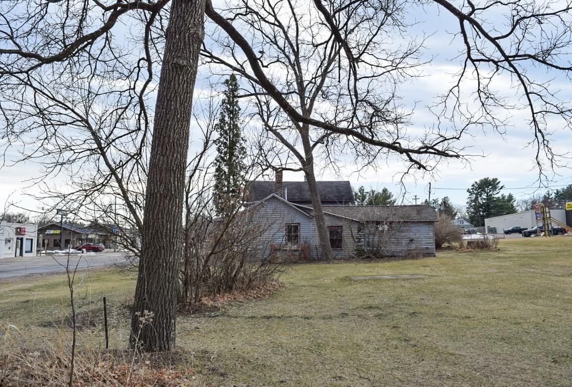 255 North Front Street Coloma, WI 54930 - Photo 11 of 35