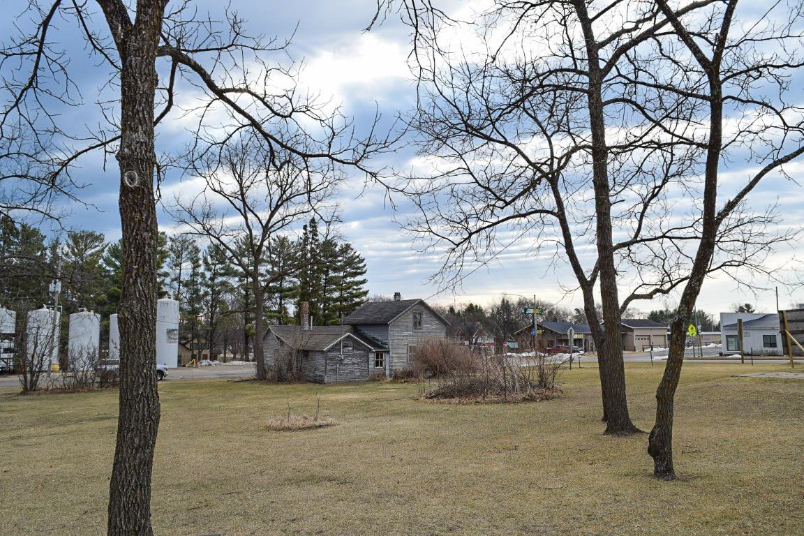 255 North Front Street Coloma, WI 54930 - Photo 17 of 35