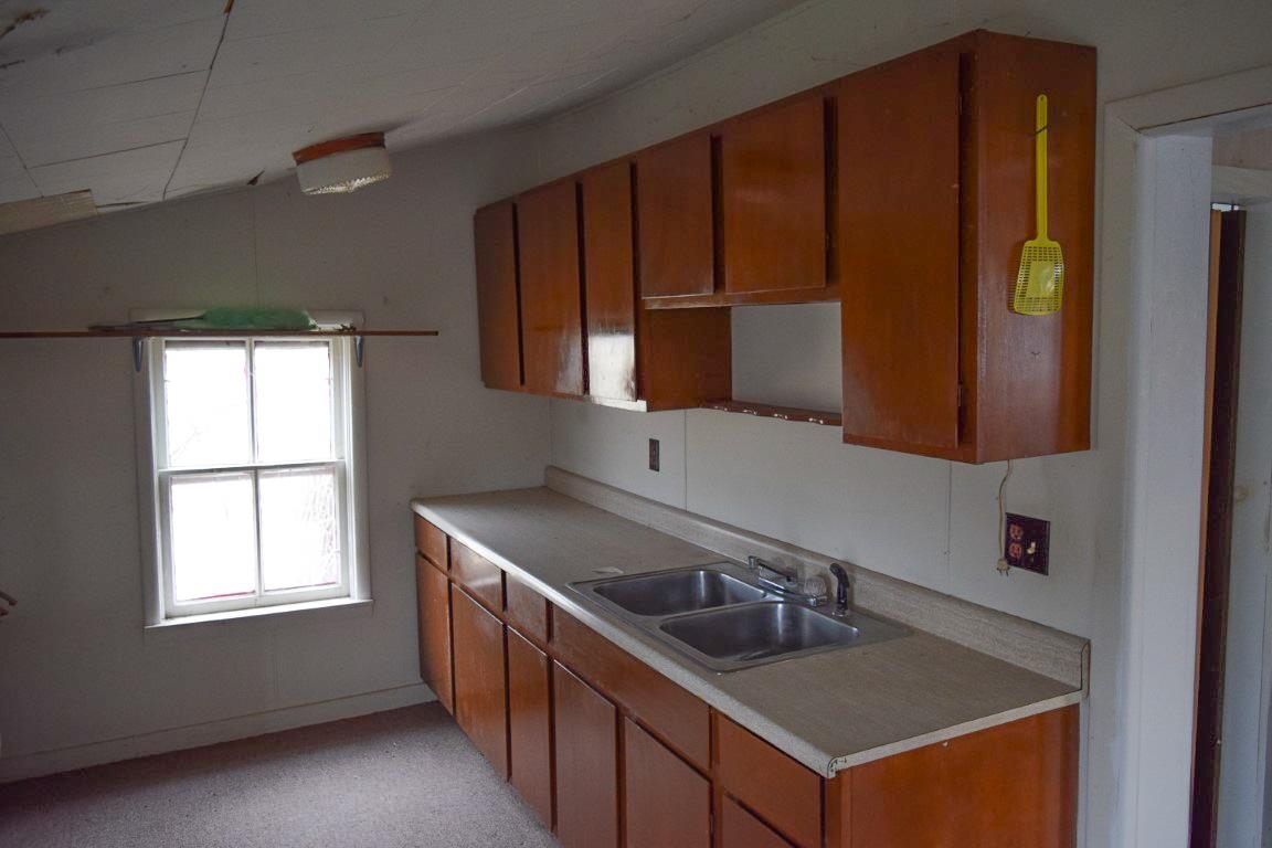 255 North Front Street Coloma, WI 54930 - Photo 34 of 35