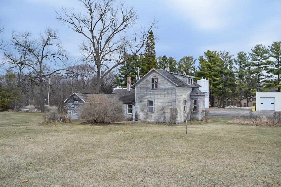 255 North Front Street Coloma, WI 54930 - Photo 5 of 35