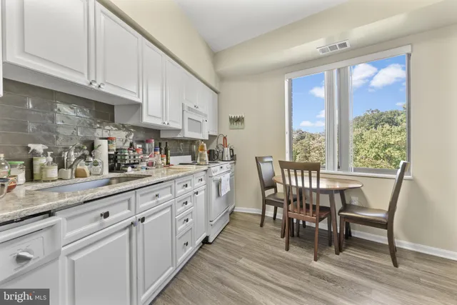 $2,650 | 2904 North Leisure World Boulevard, Unit 501, Silver Spring, MD 20906