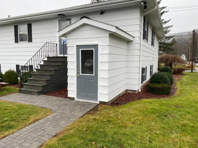 $2,500 | 22 Watkins Avenue, Unit DOWN, Oneonta, NY 13820