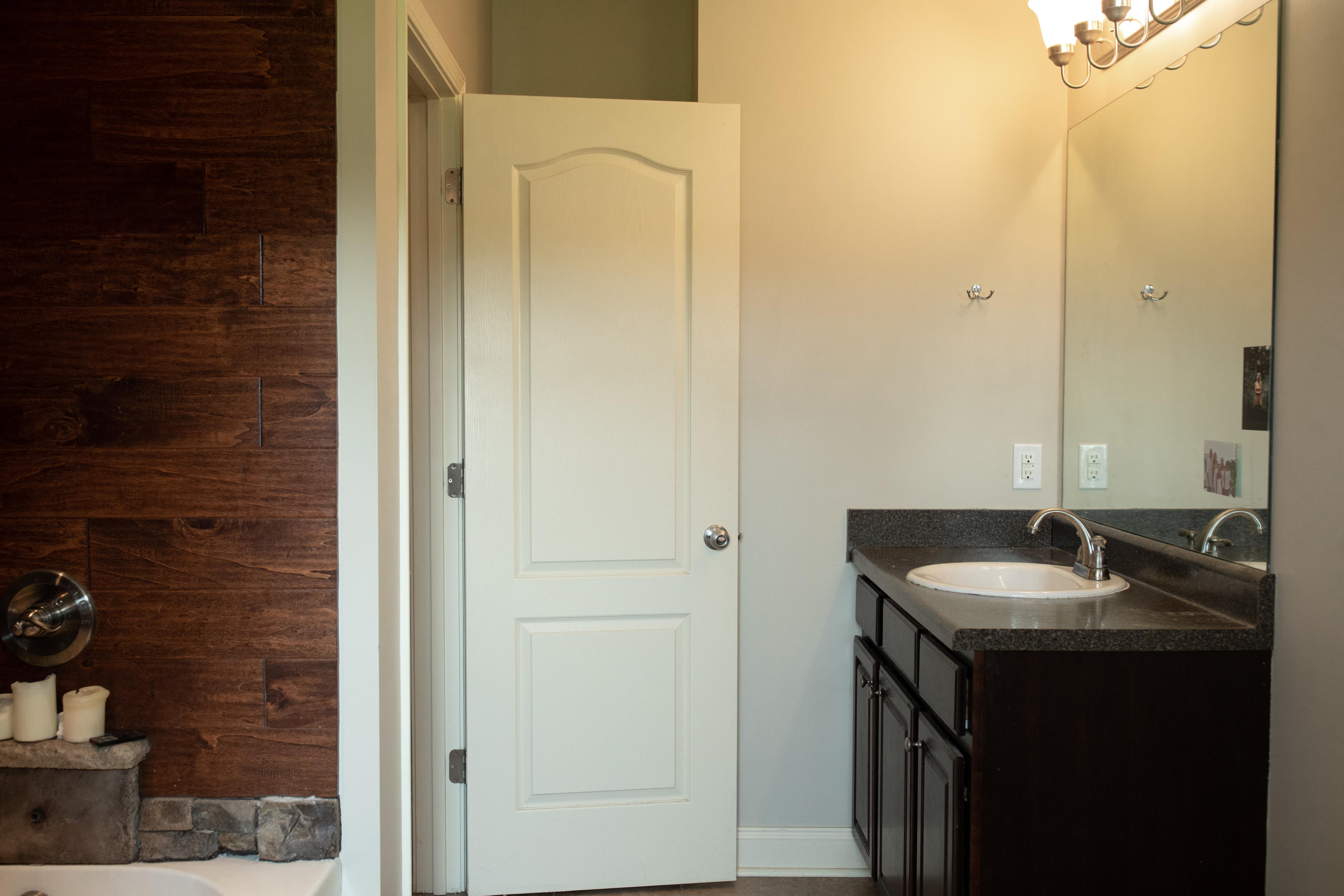 442 Culver Road Limestone, TN 37681 - Photo 48 of 59 Master Bathroom