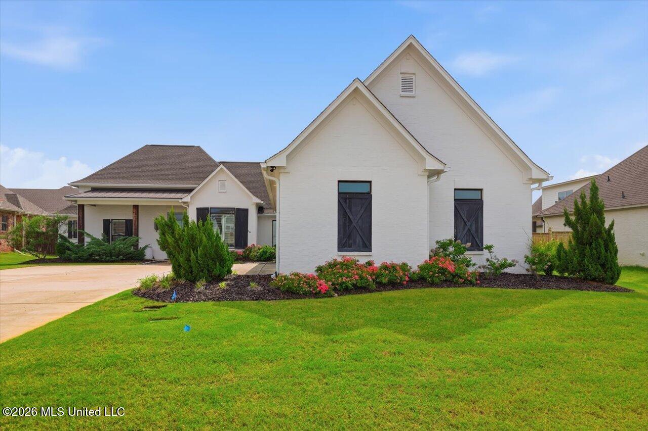 1009 Sapphire Crossing Flowood, MS 39232 - Photo 2 of 47 01-1009 Sapphire Xing _ Hometoursms.com