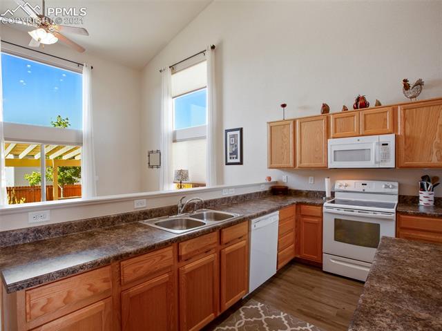 7305 Pearly Health Road Colorado Springs, CO 80908 - Photo 7 of 31 Gallery Image 7