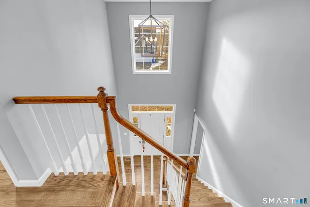 $539,900 | 40 Wiegert Way, Bristol, CT 06010