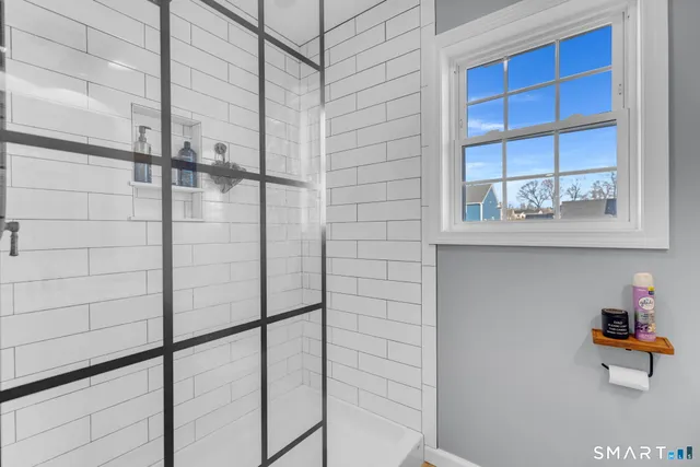 $539,900 | 40 Wiegert Way, Bristol, CT 06010