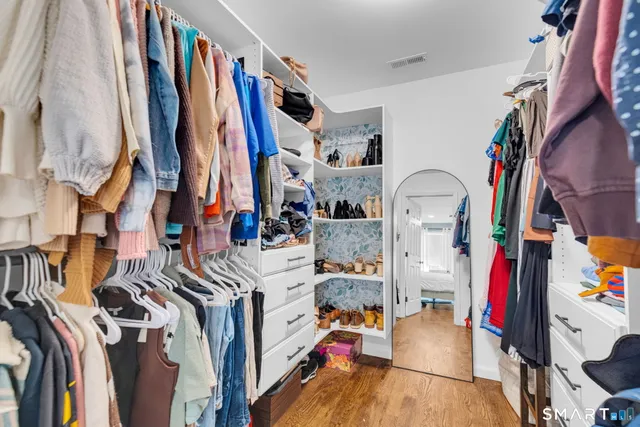 $539,900 | 40 Wiegert Way, Bristol, CT 06010