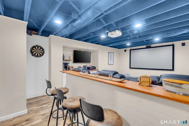 $539,900 | 40 Wiegert Way, Bristol, CT 06010