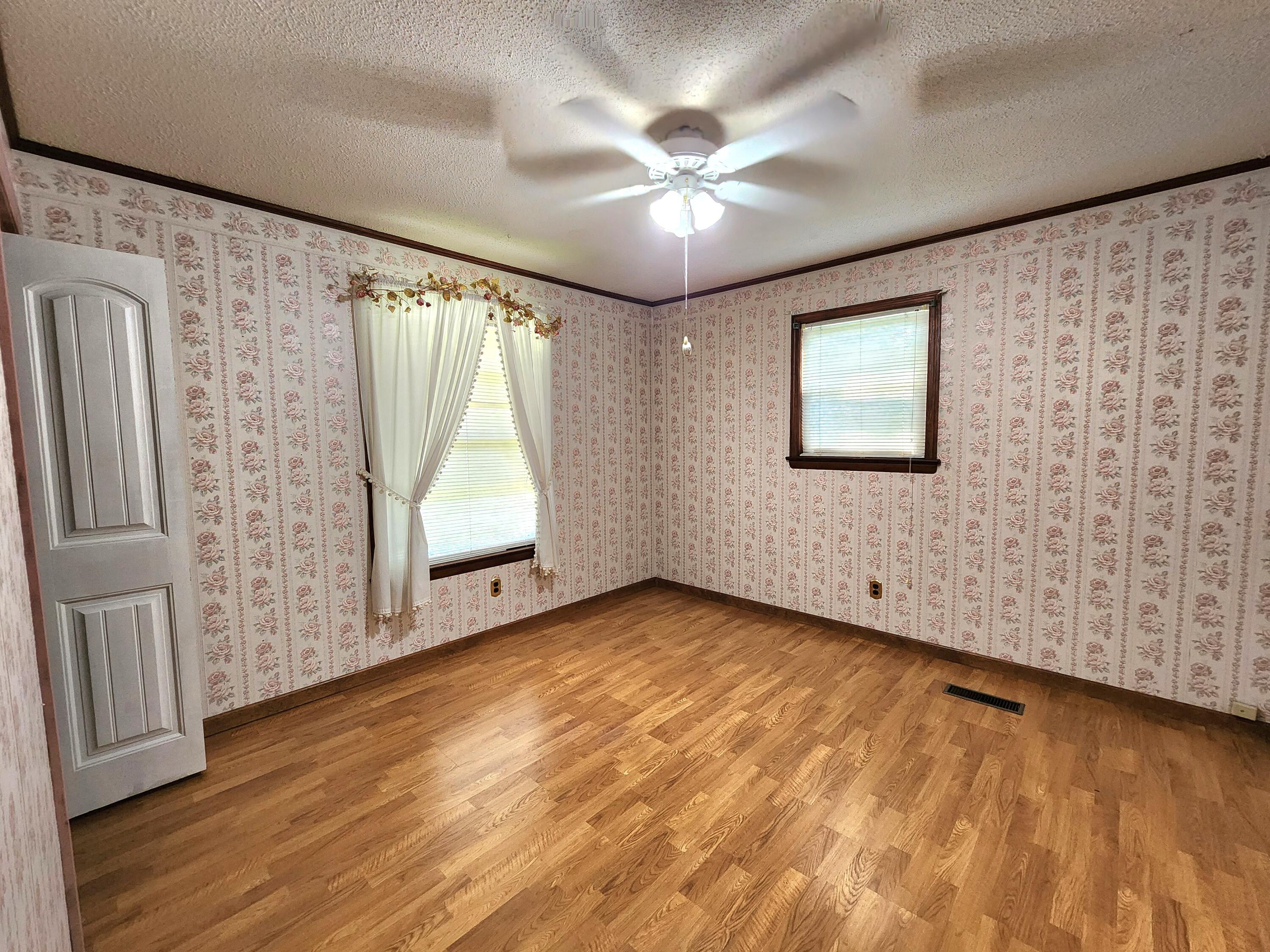 1894 Old Lafayette Road Rock Spring, GA 30739 - Photo 16 of 61 1000062617