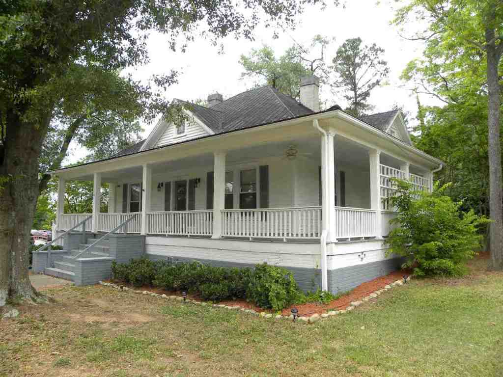 203 Crayton Street Anderson, SC 29621 - Photo 2 of 20