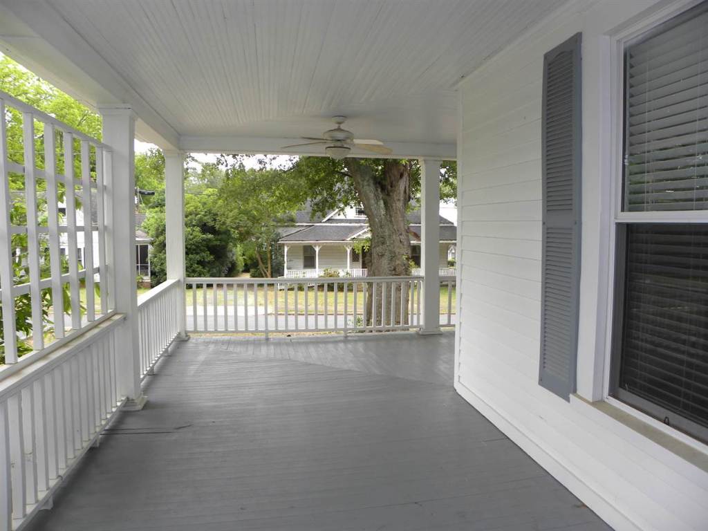 203 Crayton Street Anderson, SC 29621 - Photo 4 of 20