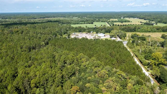 $399,000 | 301 North Us Highway, Lawtey, FL 32058