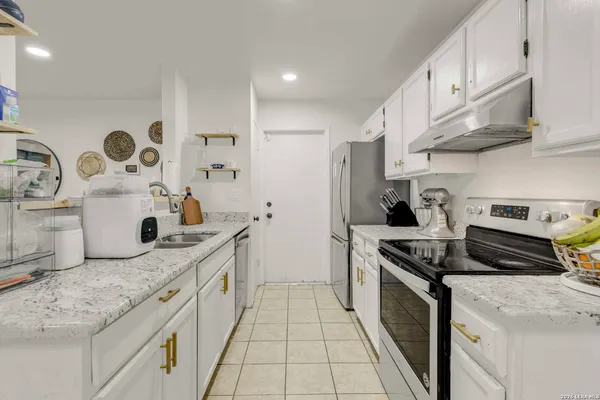 $220,000 | 12027 Wilderness Trail, Live Oak, TX 78233