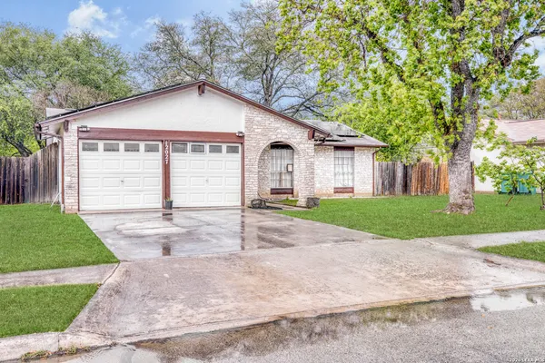 $220,000 | 12027 Wilderness Trail, Live Oak, TX 78233