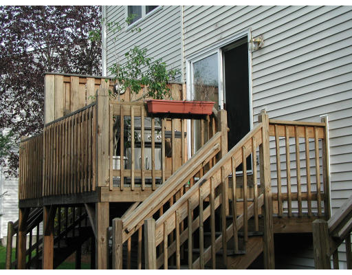 88 D Roper Street, Unit D Lowell, MA 01852 - Photo 6 of 7 Gallery Image 6