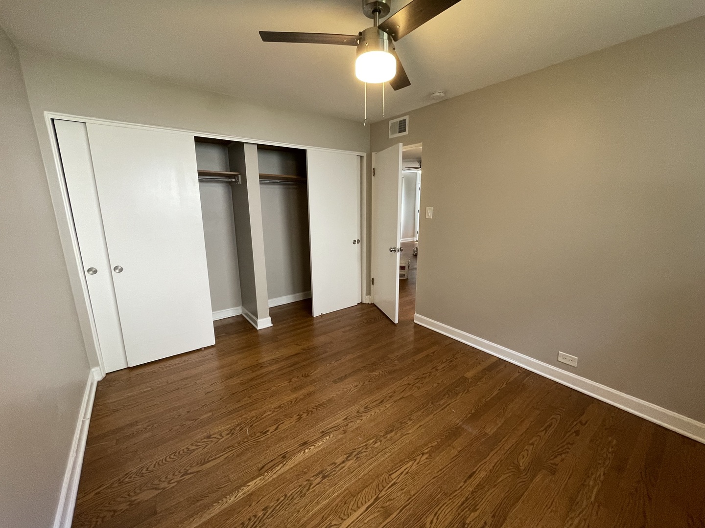 1605 Monroe Street, Unit 4 Evanston, IL 60202 - Photo 11 of 16