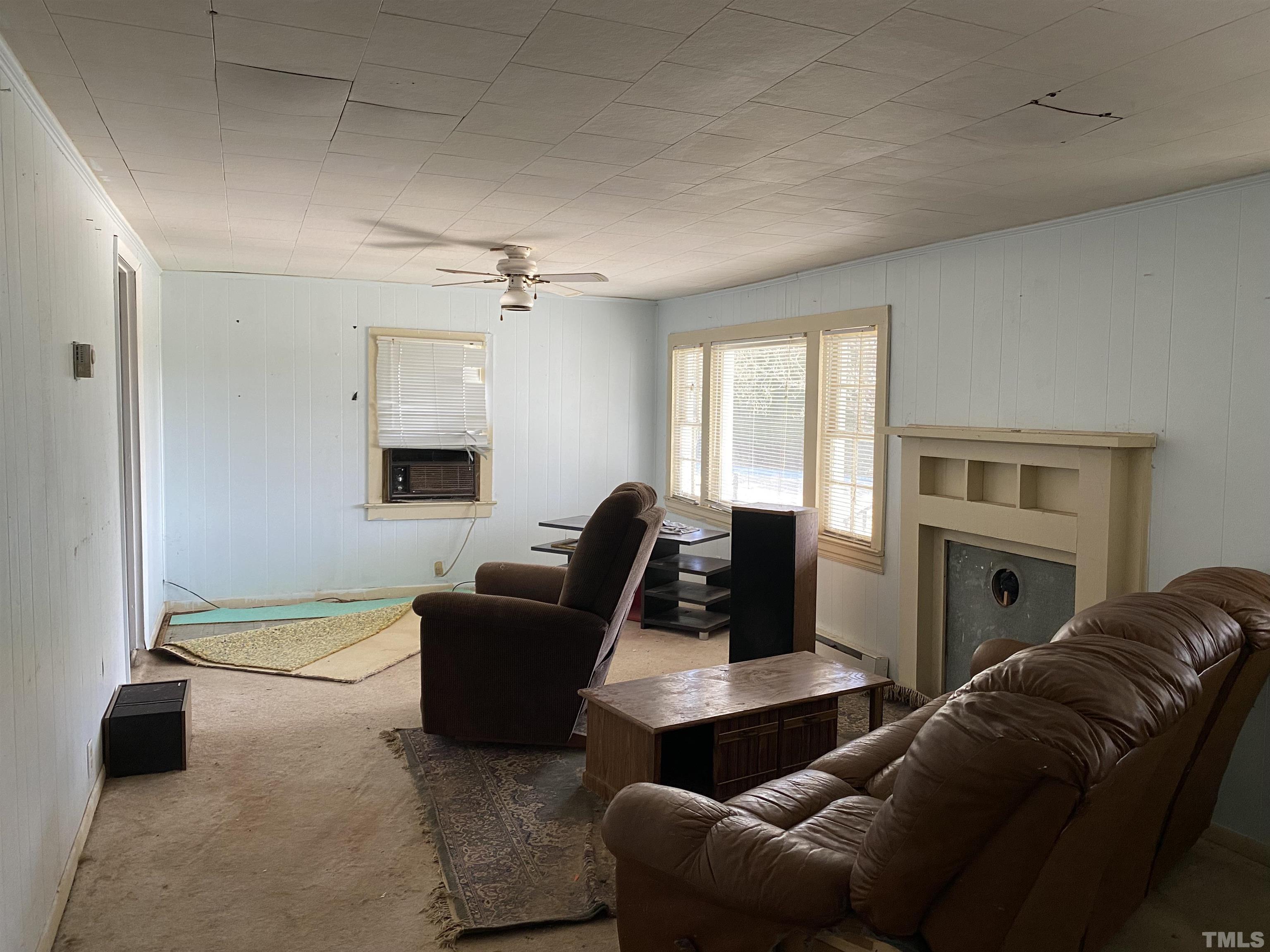 569 Smith Road Smithfield, NC 27577 - Photo 12 of 46 Gallery Image 12