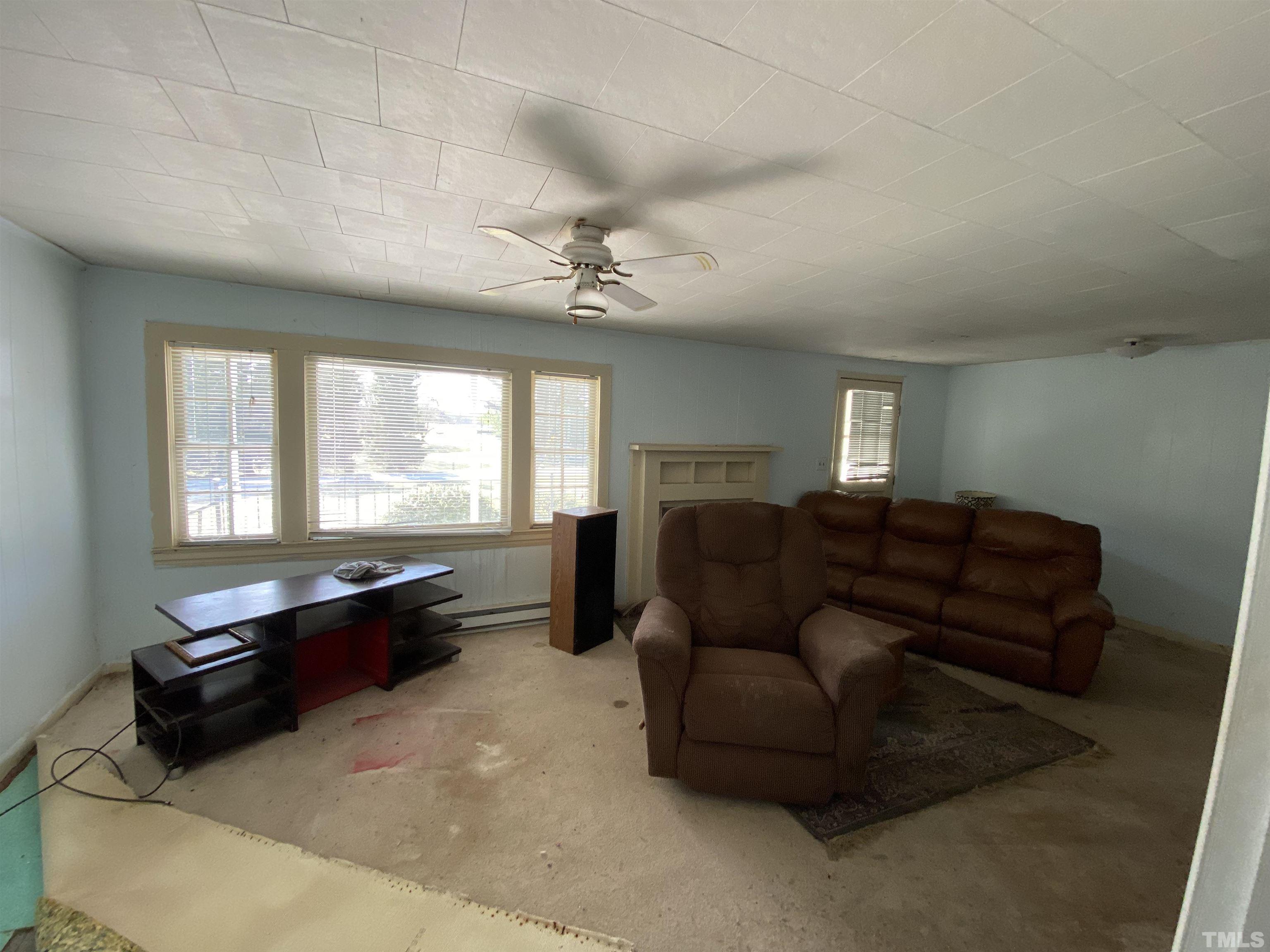 569 Smith Road Smithfield, NC 27577 - Photo 13 of 46 Gallery Image 13