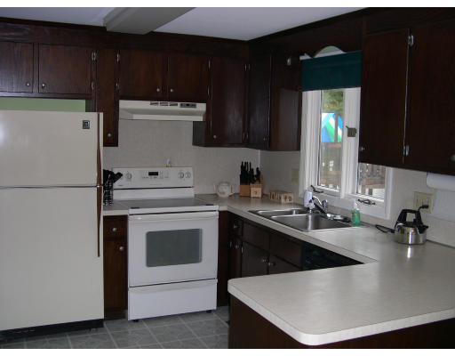 100 Gilmore Road Wrentham, MA 02093 - Photo 2 of 8 Gallery Image 2