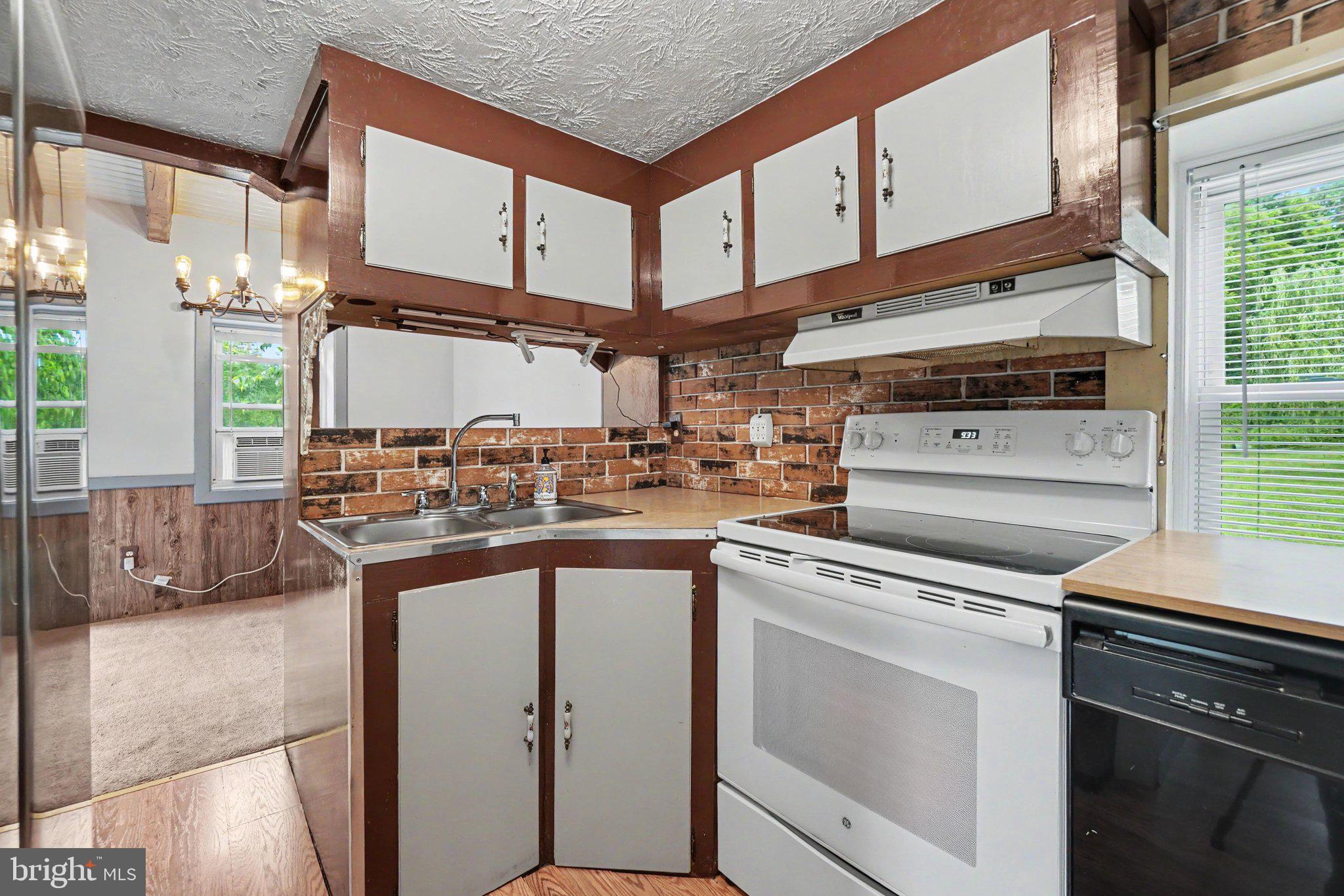103 Turkey Bird Road Newport, PA 17074 - Photo 16 of 33