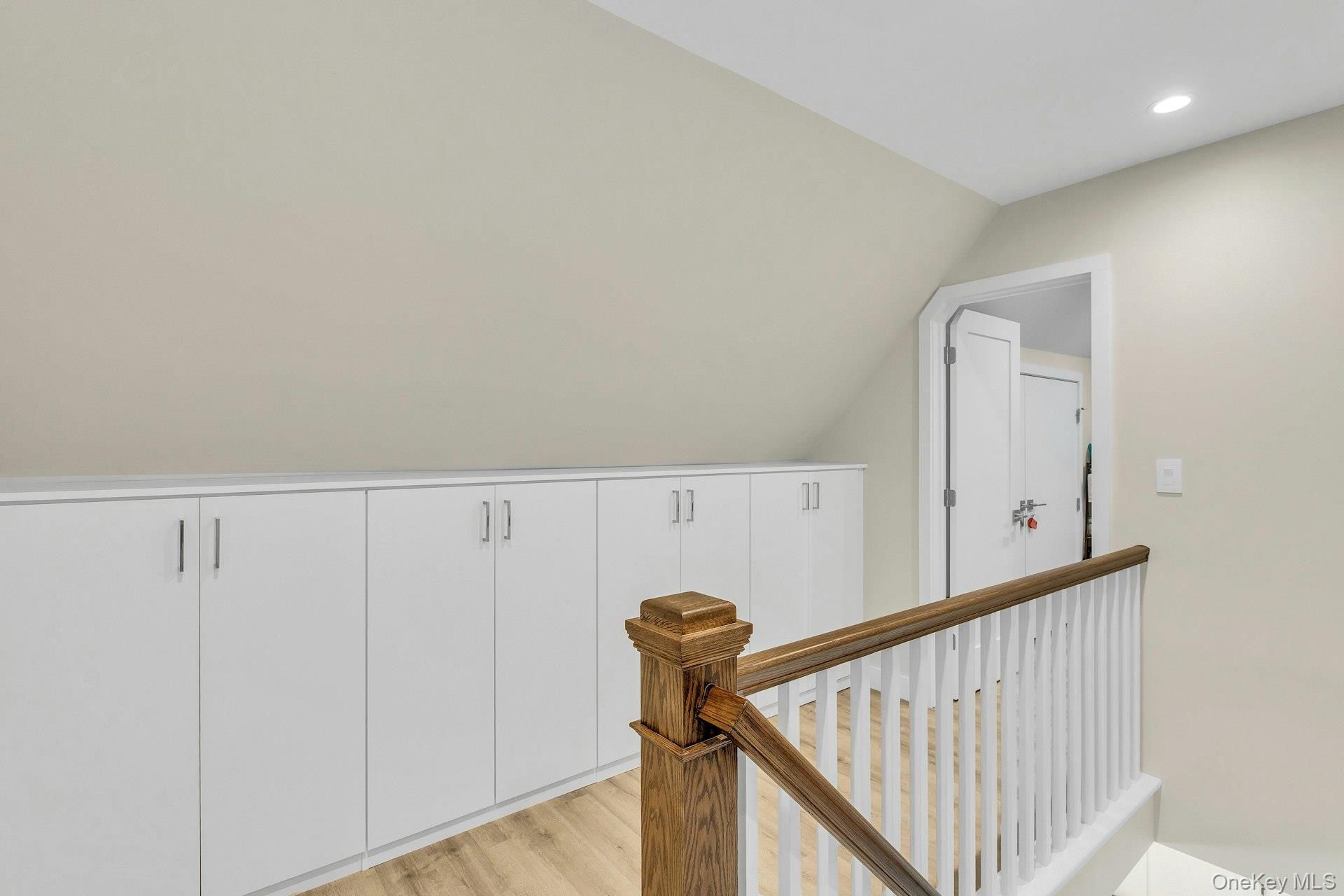 20 Robert Road Glen Cove, NY 11542 - Photo 13 of 24 a view of entryway