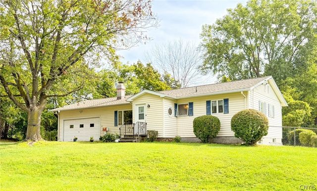 $248,900 | 43 Hollywood Drive, Whitestown, NY 13492