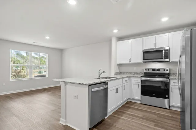 $2,100 | 608 Golden Resin Road, Conway, SC 29526