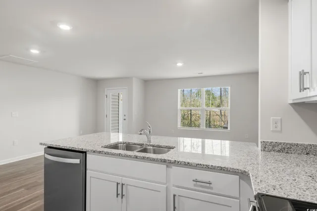 $2,100 | 608 Golden Resin Road, Conway, SC 29526