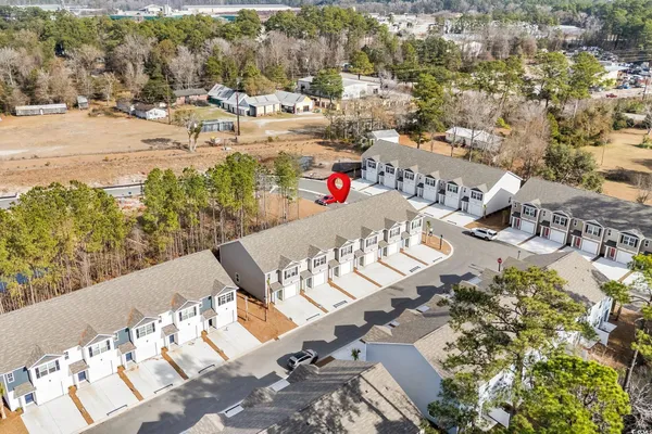 $1,700 | 608 Golden Resin Road, Conway, SC 29526