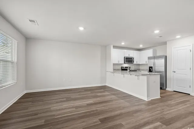 $2,100 | 608 Golden Resin Road, Conway, SC 29526