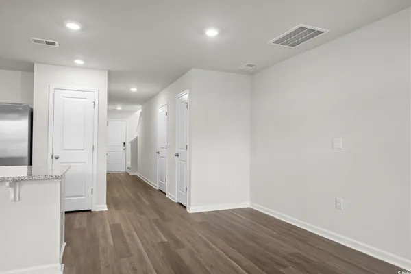 $1,700 | 608 Golden Resin Road, Conway, SC 29526