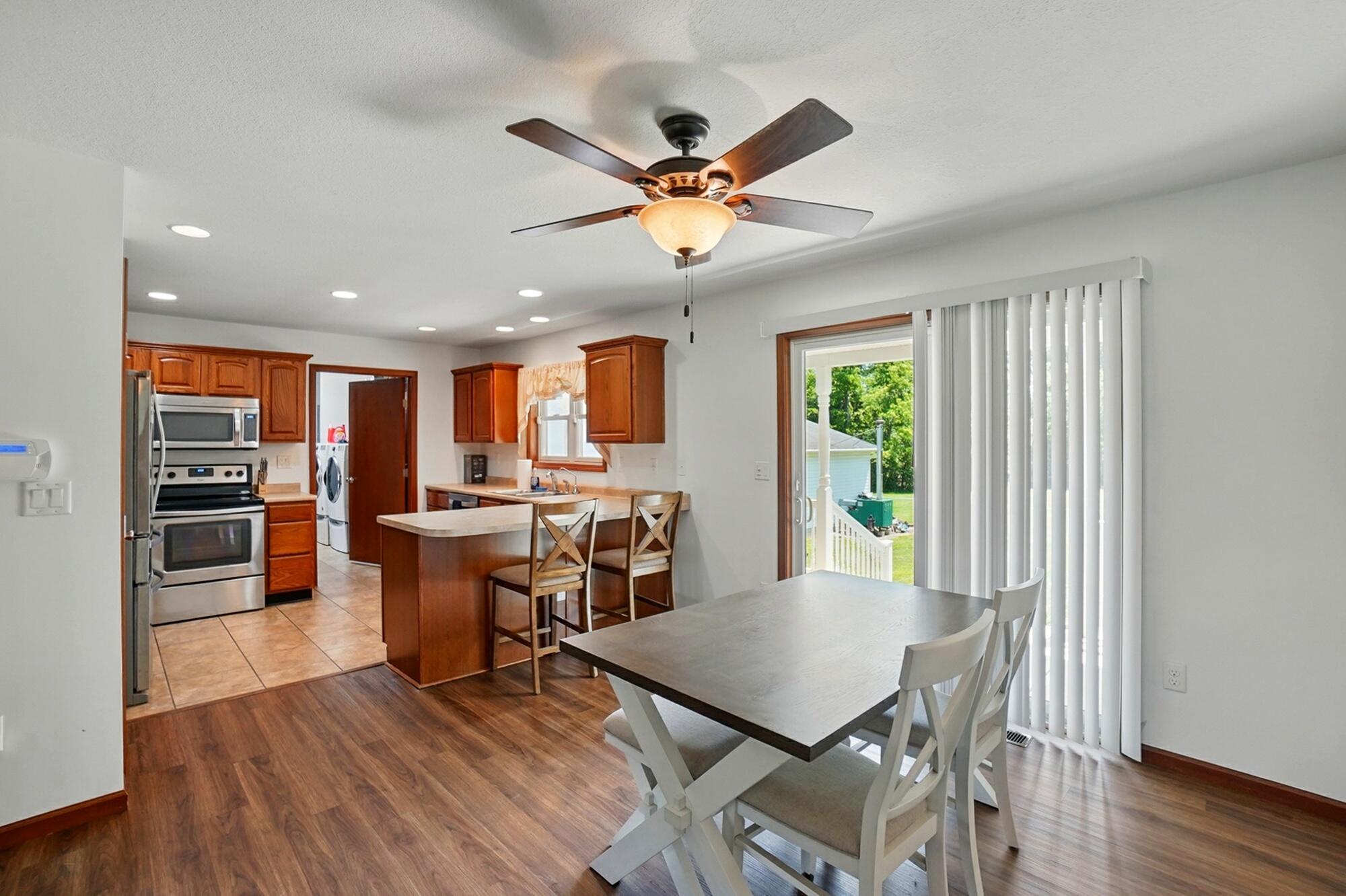 712 Vale Road Springfield, OH 45504 - Photo 8 of 36