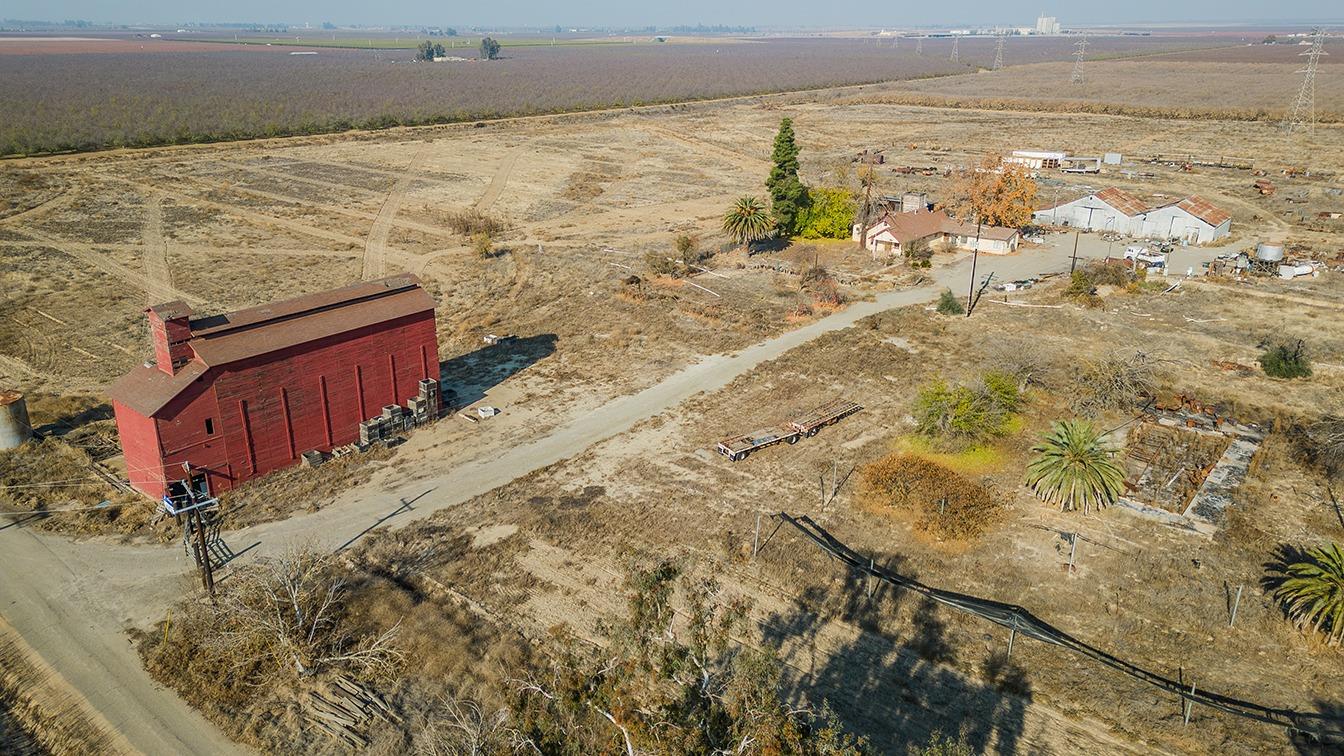 32015 Ave 10 Madera, CA 93636 - Photo 22 of 24 a view of ocean view with wooden bridge