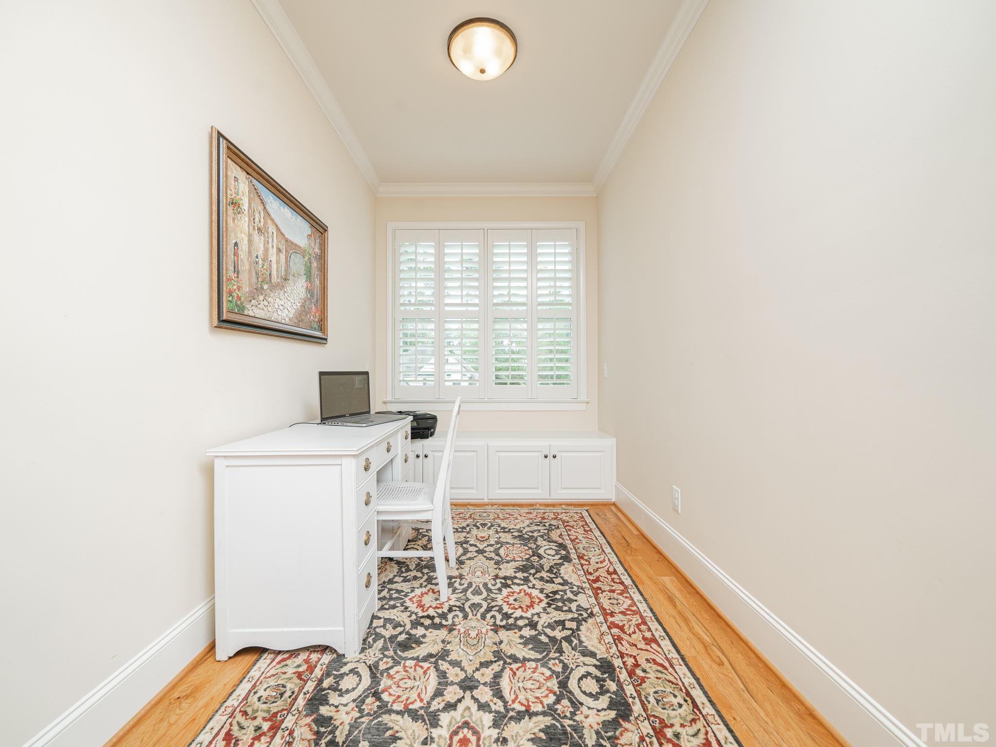 842 Cranbrook Road Raleigh, NC 27609 - Photo 32 of 39 a workspace