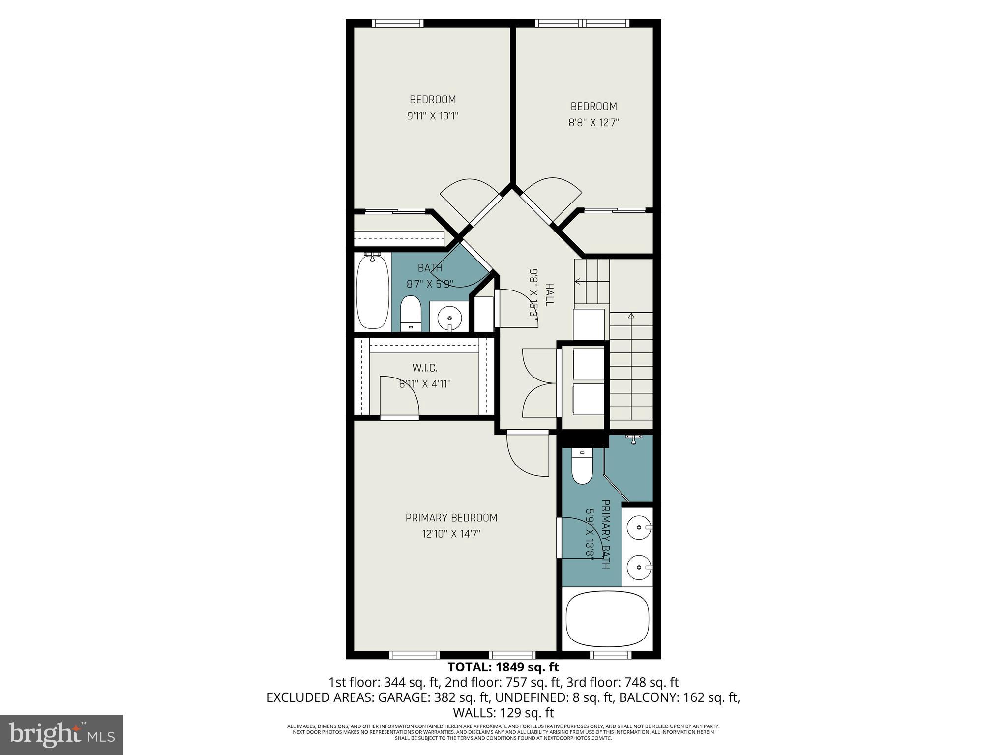 4440 Potomac Highlands Circle Triangle, VA 22172 - Photo 11 of 12 a picture of a bench in a house