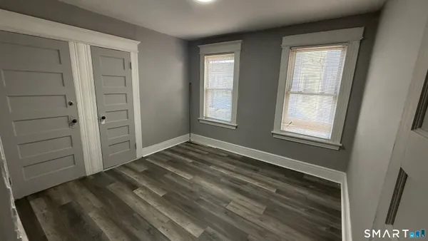 $2,100 | 500 Carroll Avenue, Unit 1, Bridgeport, CT 06607