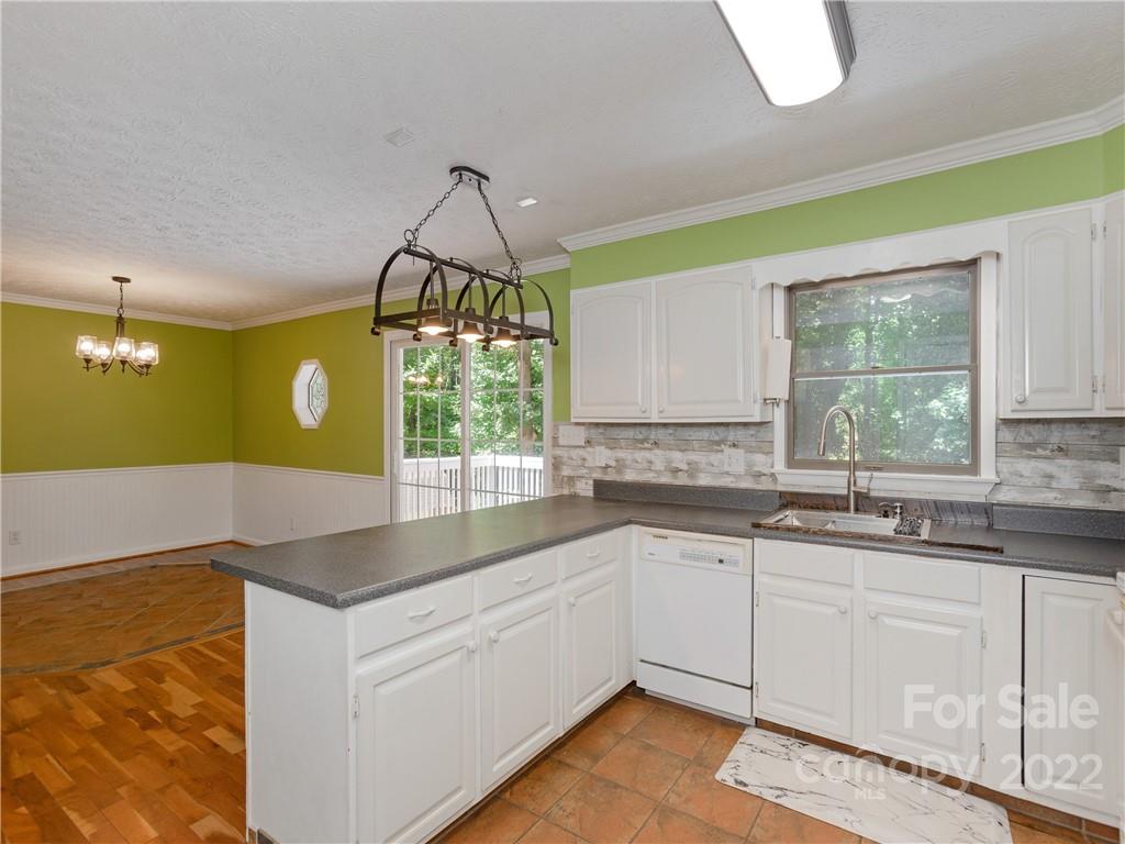 27 Sleepy Gap Road Arden, NC 28704 - Photo 11 of 30 Gallery Image 11