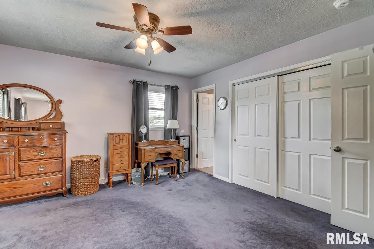 2436 Arrowhead Drive Springfield, IL 62702 - Photo 20 of 40
