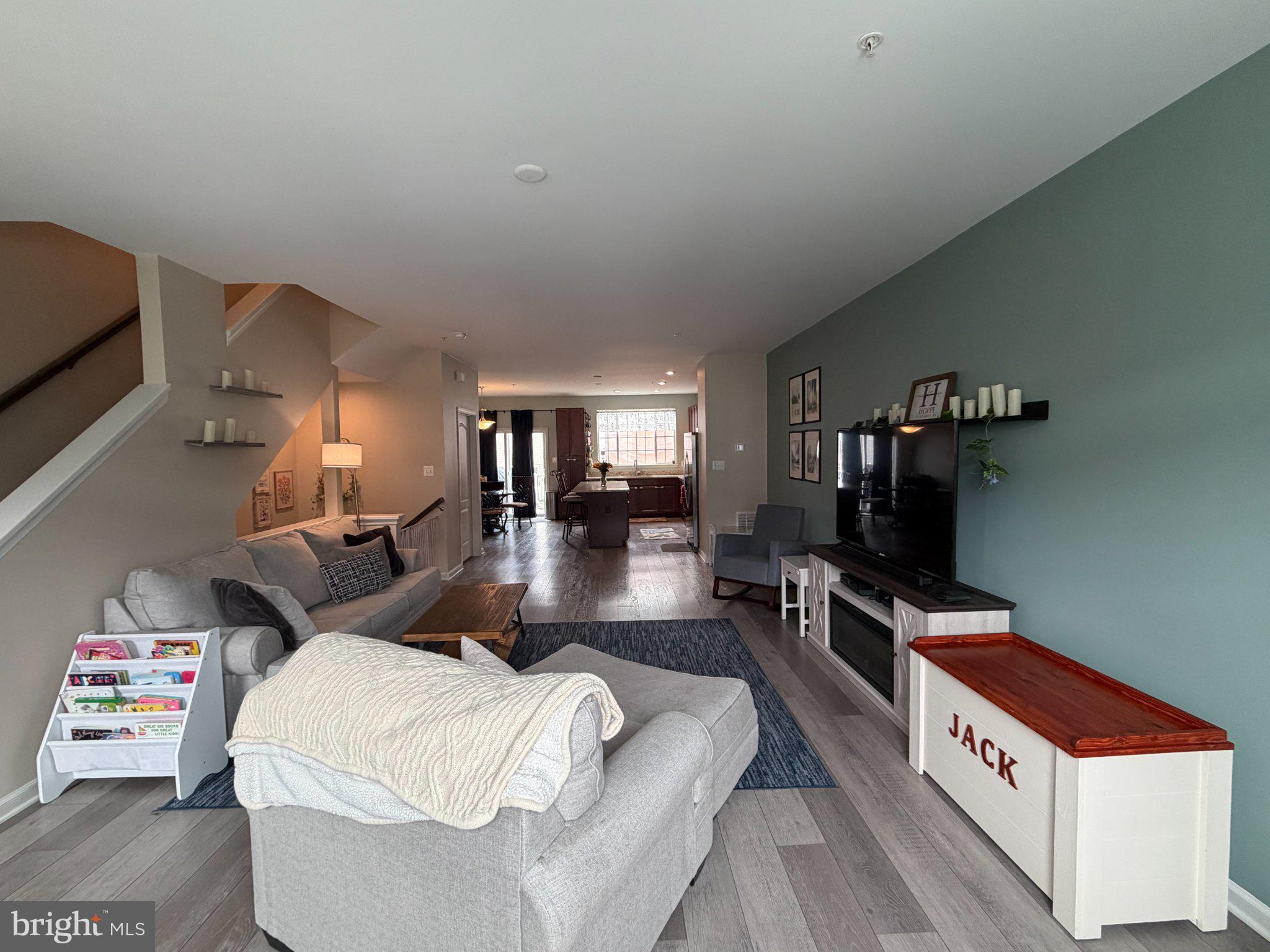 8468 Randell Rdg Road Frederick, MD 21704 - Photo 20 of 28 Modern living space with cozy charm.