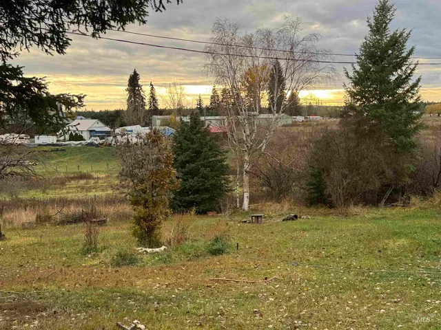 $79,000 | 211 Ford Street, Weippe, ID 83553