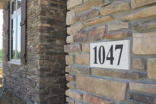 1047 Robin Road Iowa City, IA 52246 - Photo 2 of 24 Gallery Image 2