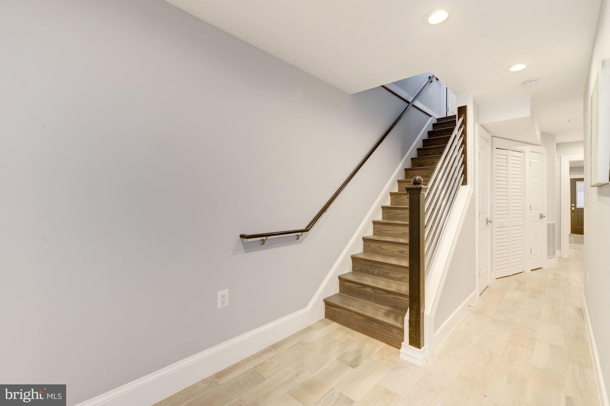 6 R Street Northwest, Unit 1 Washington, DC 20001 - Photo 16 of 27 Interior (General)